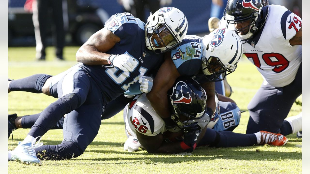 Titans: LeShaun Sims interception helps seal win over Texans