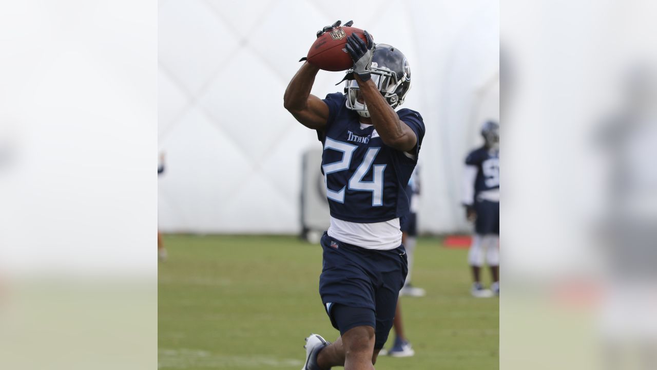 Tennessee Titans sign former CSU running back Dalyn Dawkins to active roster