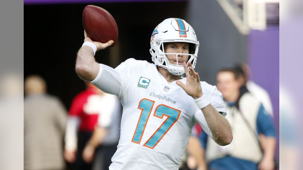 Ryan Tannehill's 'impressive' accuracy for Miami Dolphins has full  attention of New England Patriots QB Tom Brady