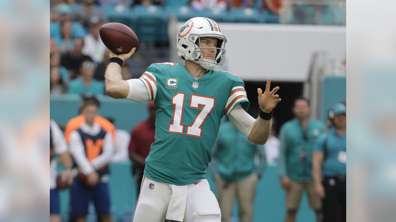 Dolphins QB Ryan Tannehill (ankle) expected to play Sunday vs. Vikings  Florida & Sun News - Bally Sports