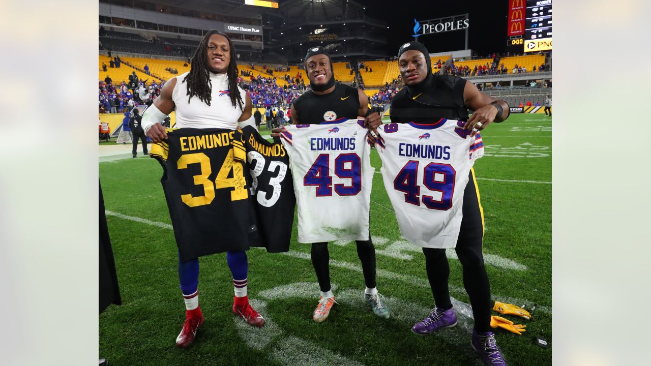 January 4, 2020: Buffalo Bills strong safety Kurt Coleman (28) enters the  field prior to an NFL football playoff game between the Buffalo Bills and  the Houston Texans at NRG Stadium in