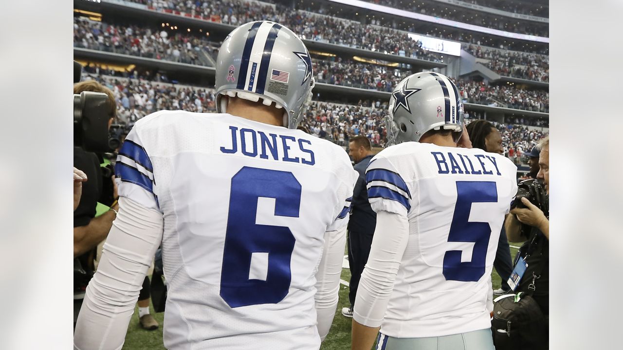 Dallas Cowboys punter Chris Jones (6) and kicker Dan Bailey (5