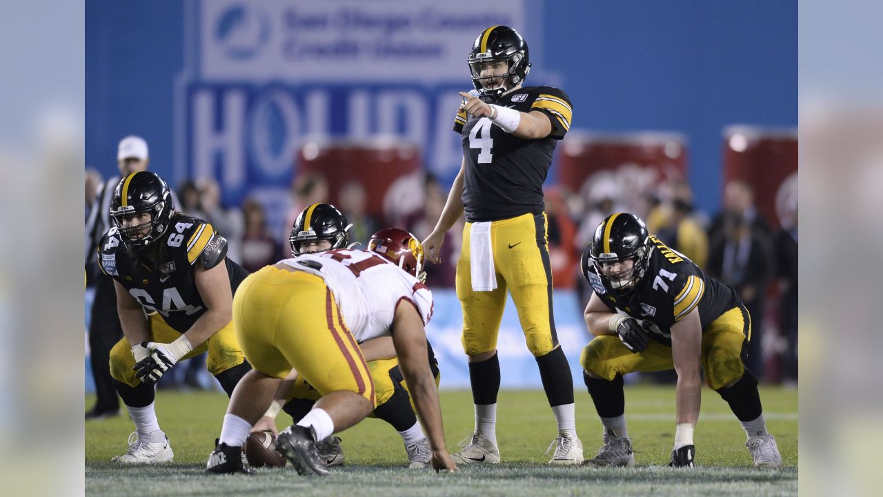 Vikings select Iowa QB Nate Stanley with No. 244 pick in 2020 Draft