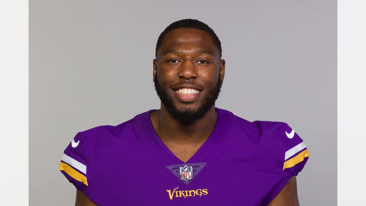 Vikings elevate rookie LB William Kwenkeu from practice squad to