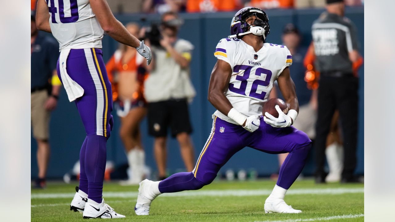 Defensive surprise highlights Vikings first depth chart for the 2023 season