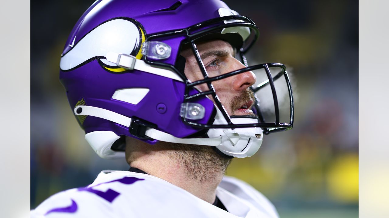 Vikings tender contract to restricted FA kicker Greg Joseph