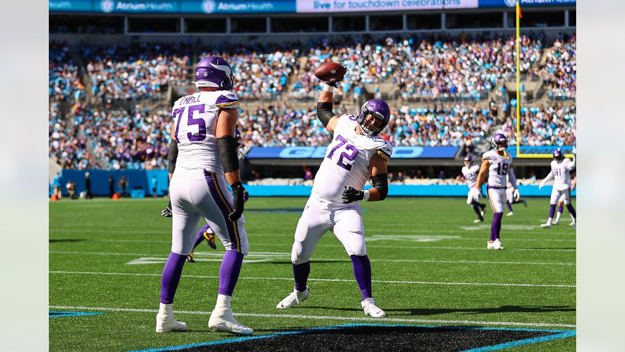 Vikings' K.J. Osborn celebrates wild walk-off win over Panthers with helmet  toss