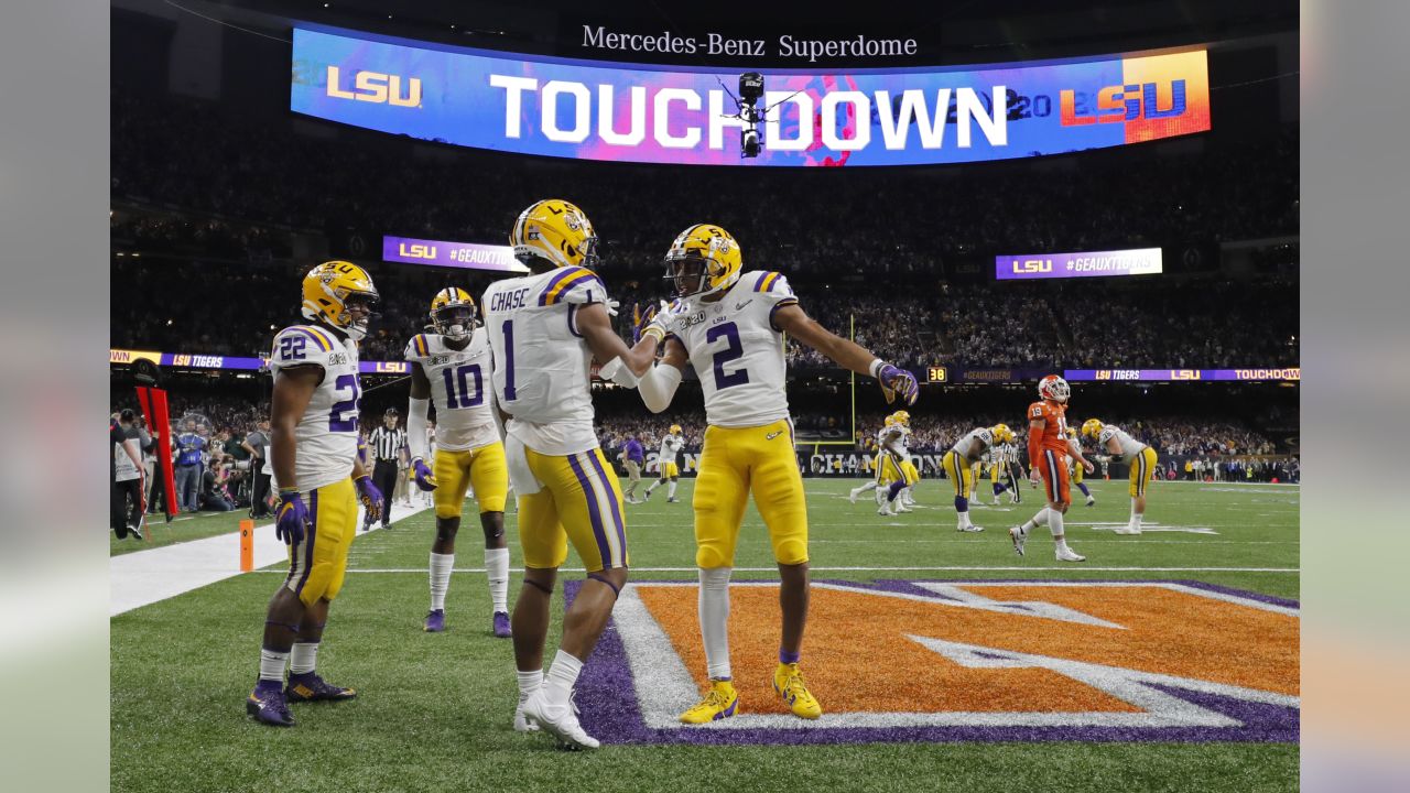 LSU Alumni Ja'marr Chase And Justin Jefferson Jersey Swap, Ja'Marr Chase,  Justin Jefferson, LSU Tigers football, Never graduate 