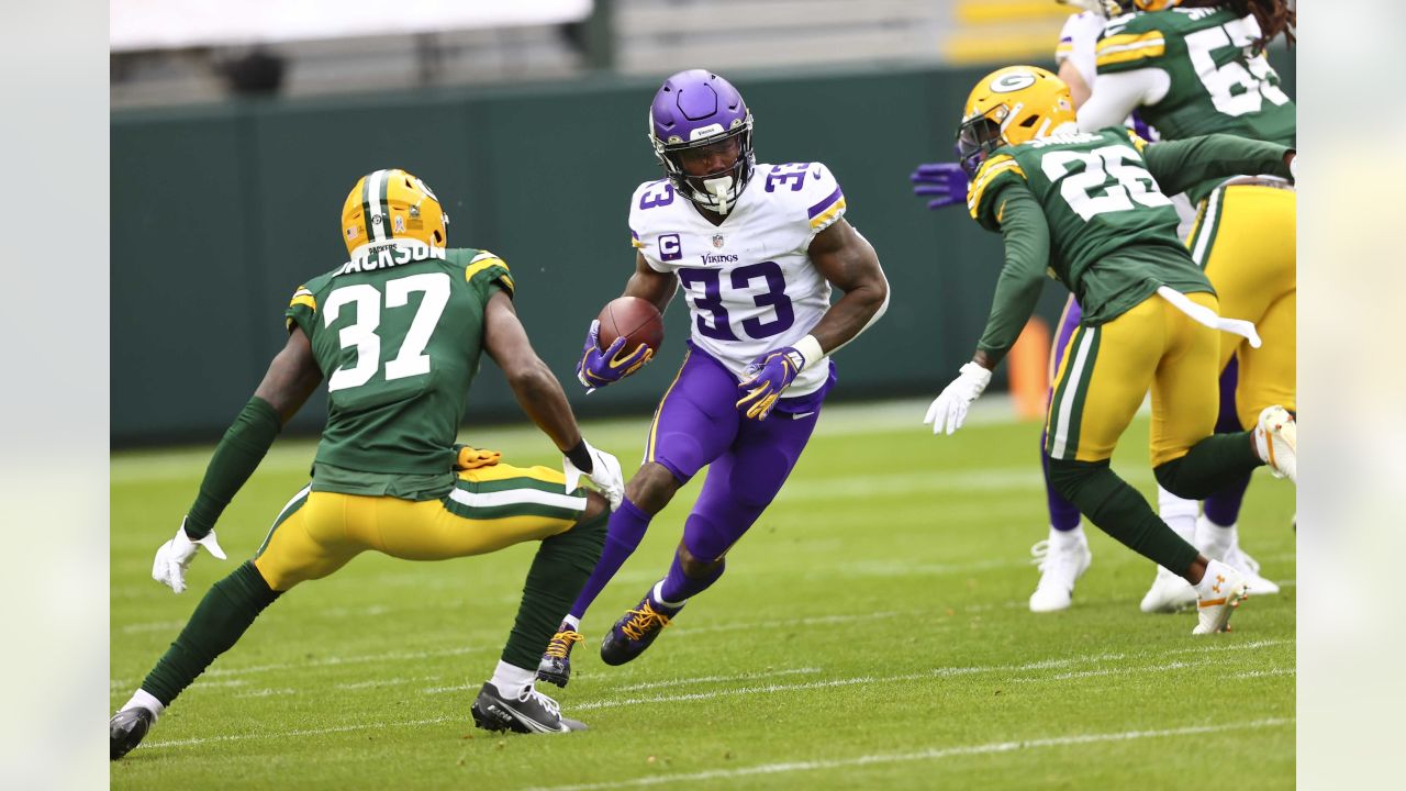 Dalvin Cook's 4 TDs help Vikings upset Packers - Bring Me The News