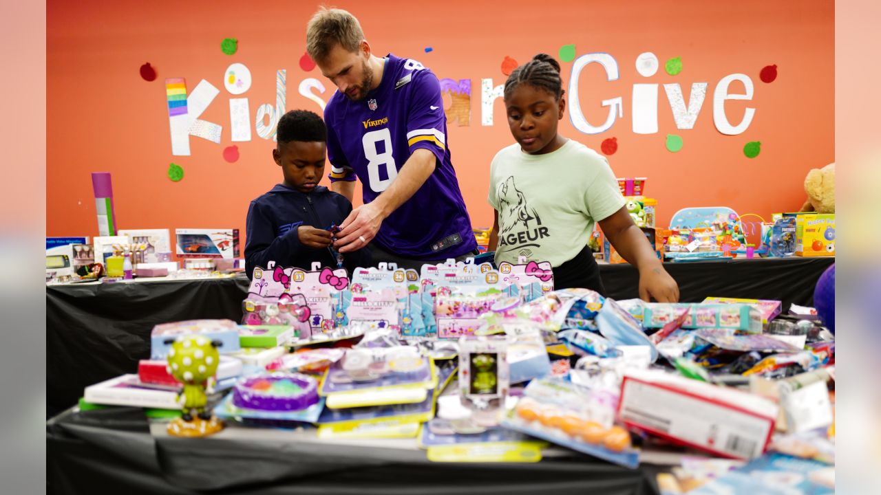 Kirk Cousins Launches Cereal For Charity