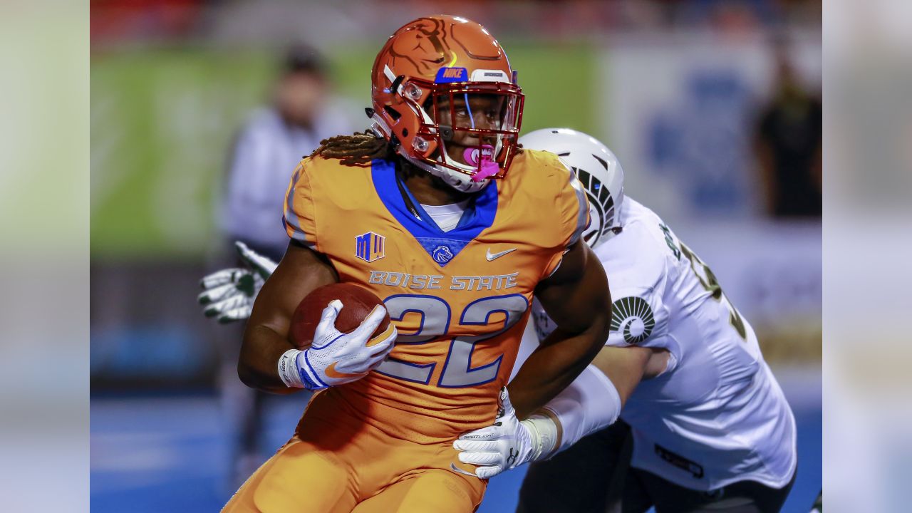 BOISE, ID - OCTOBER 21: Boise State Broncos running back Alexander Mattison  (22) shows some frustration after running out of bounds during the regular  season game between the Wyoming Cowboys verses the