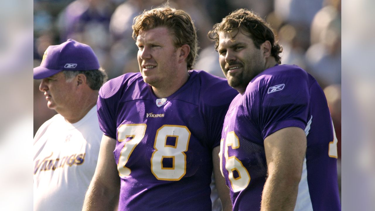 Former Vikings offensive guard Hutchinson named finalist for Hall of Fame  North News - Bally Sports