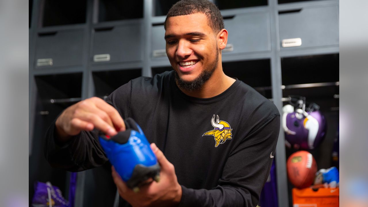 Marcus Sherels, Thomas Morstead teaming up for Best Christmas Ever