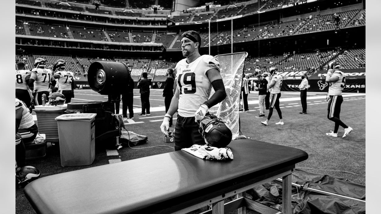 Former Jaguars great Keenan McCardell joining Vikings as receivers coach