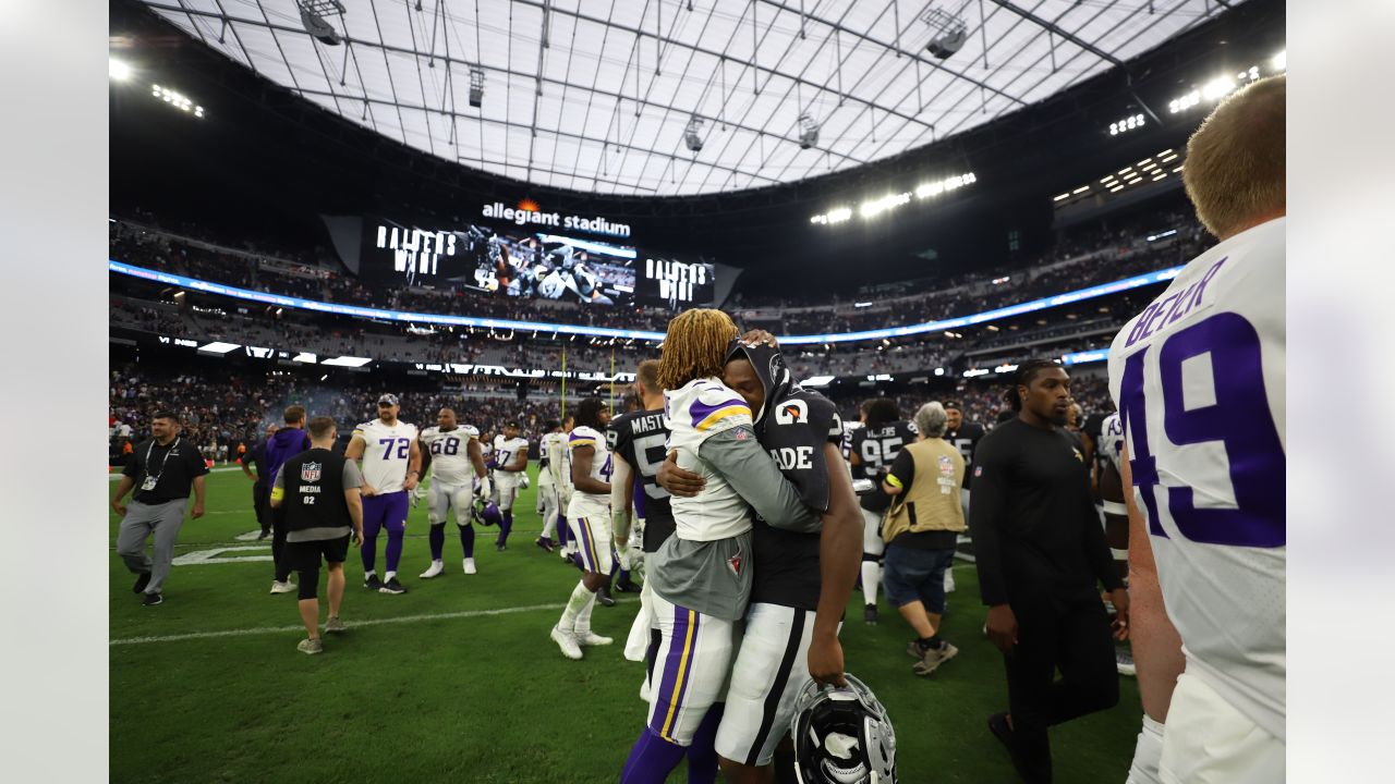 Minnesota Vikings guard Kyle Hinton (68) during the first half of an NFL  preseason football game against the Las Vegas Raiders, Sunday, Aug. 14, 2022,  in Las Vegas. (AP Photo/Rick Scuteri Stock