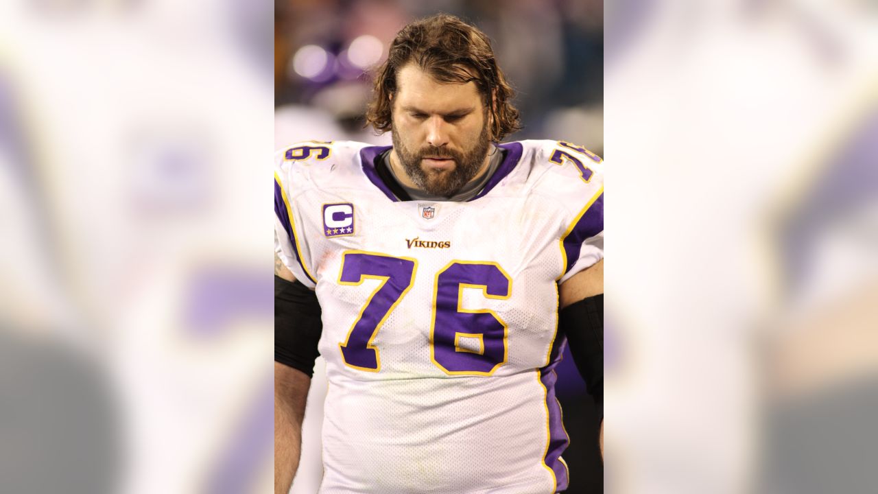 Former Vikings offensive guard Hutchinson named finalist for Hall of Fame  North News - Bally Sports