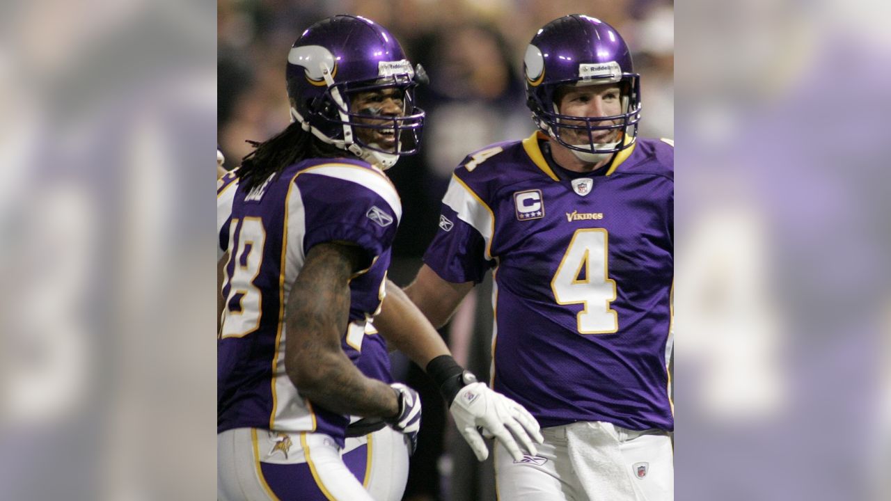 Brett Favre scraps retirement – again – to return for Minnesota Vikings, NFL