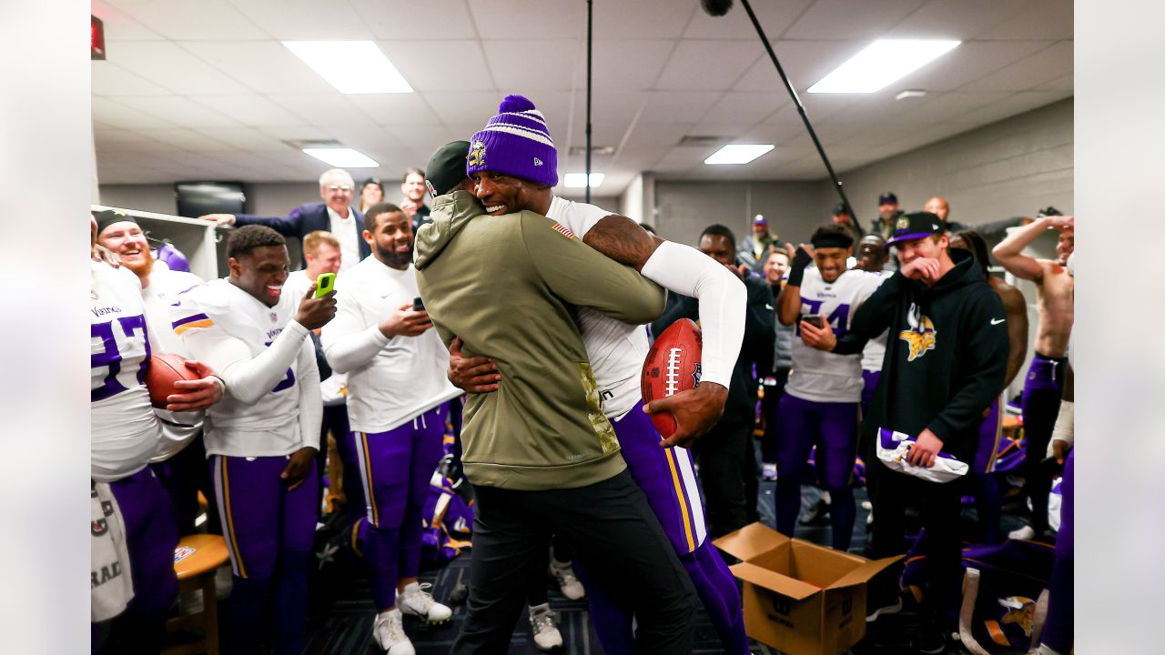 Dalvin Cook & Justin Jefferson Make Special Jersey Swaps After Big Days in  Buffalo