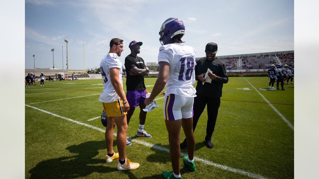 Besties - Justin Jefferson & Kirk Cousins - Daily Norseman