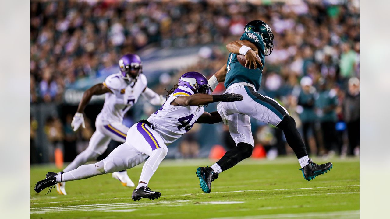 Cousins, Vikings aim to keep themselves protected vs. daunting Eagles  defense - The San Diego Union-Tribune