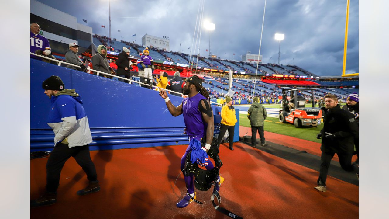 Dalvin Cook & Justin Jefferson Make Special Jersey Swaps After Big Days in  Buffalo