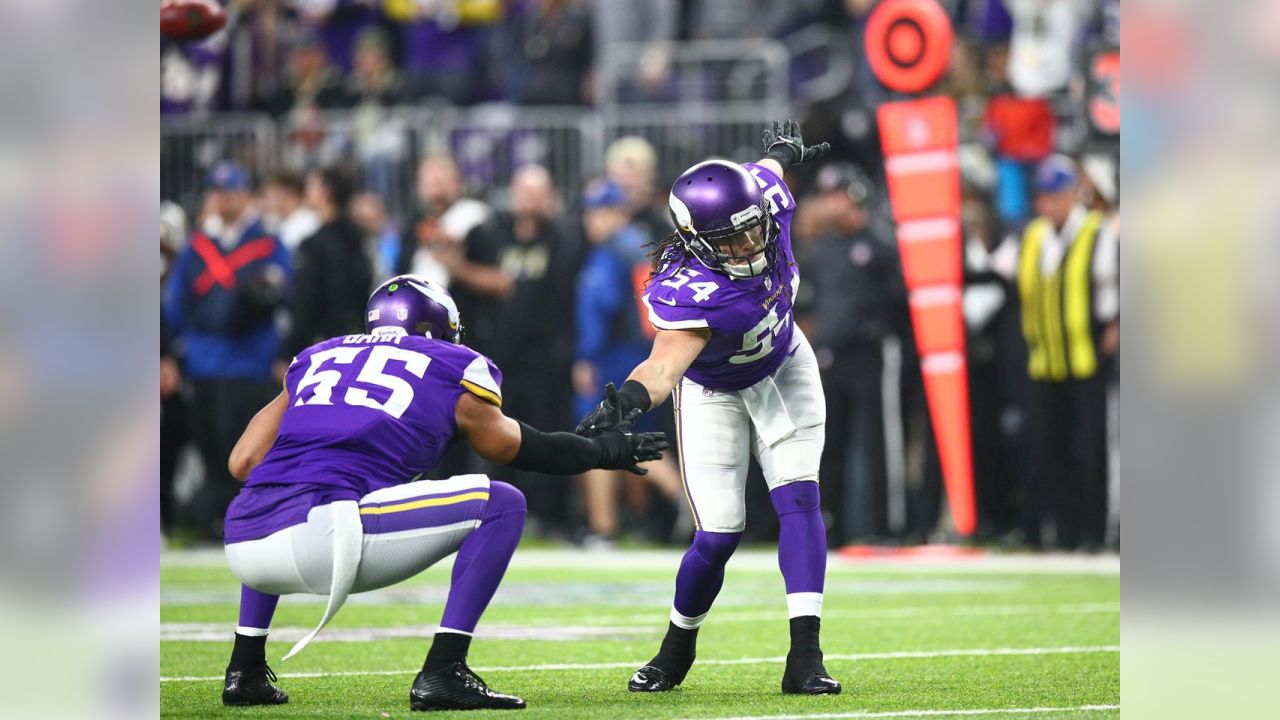 Vikings stun Saints, 29-24, with 61-yard touchdown on last play - CBS News