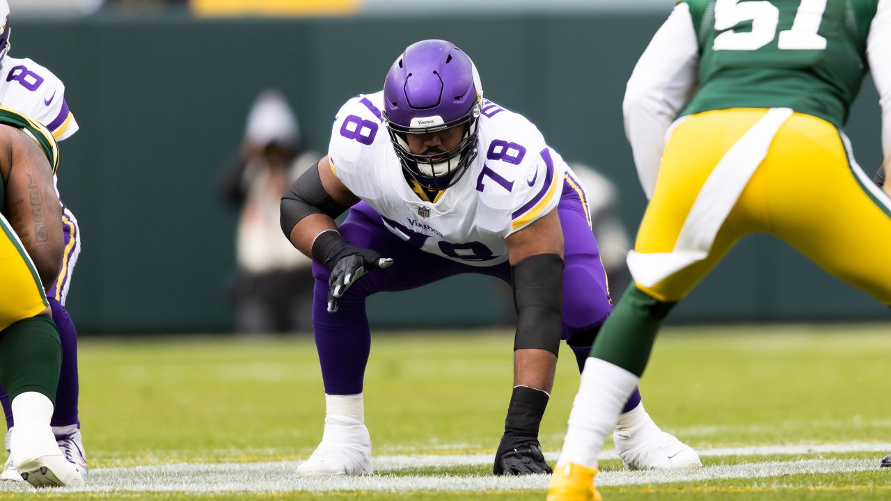 Vikings star Danielle Hunter feels 'more loose' in new defense. What does  that mean exactly? - InForum