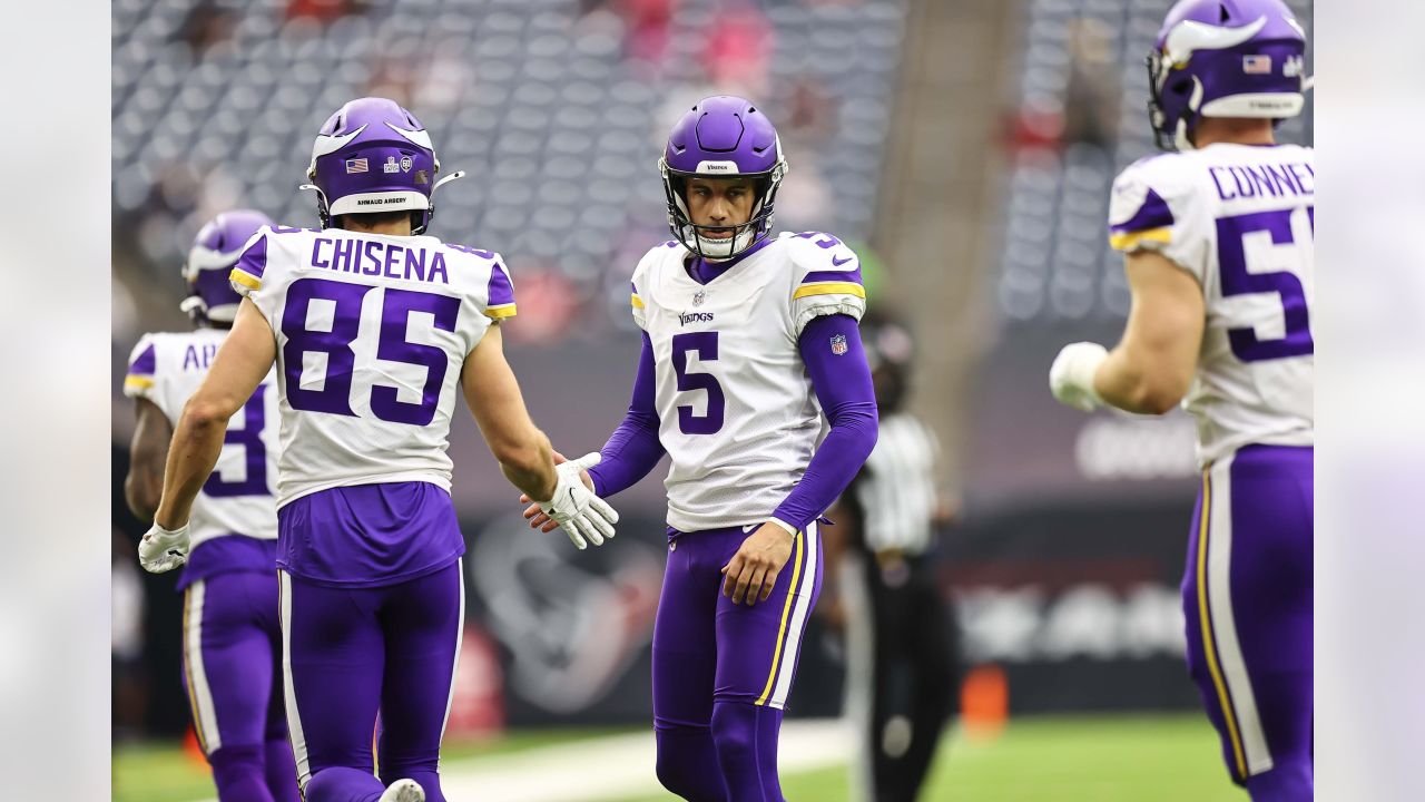 Vikings cornerbacks dedicating season to late teammate Jeff Gladney – Twin  Cities