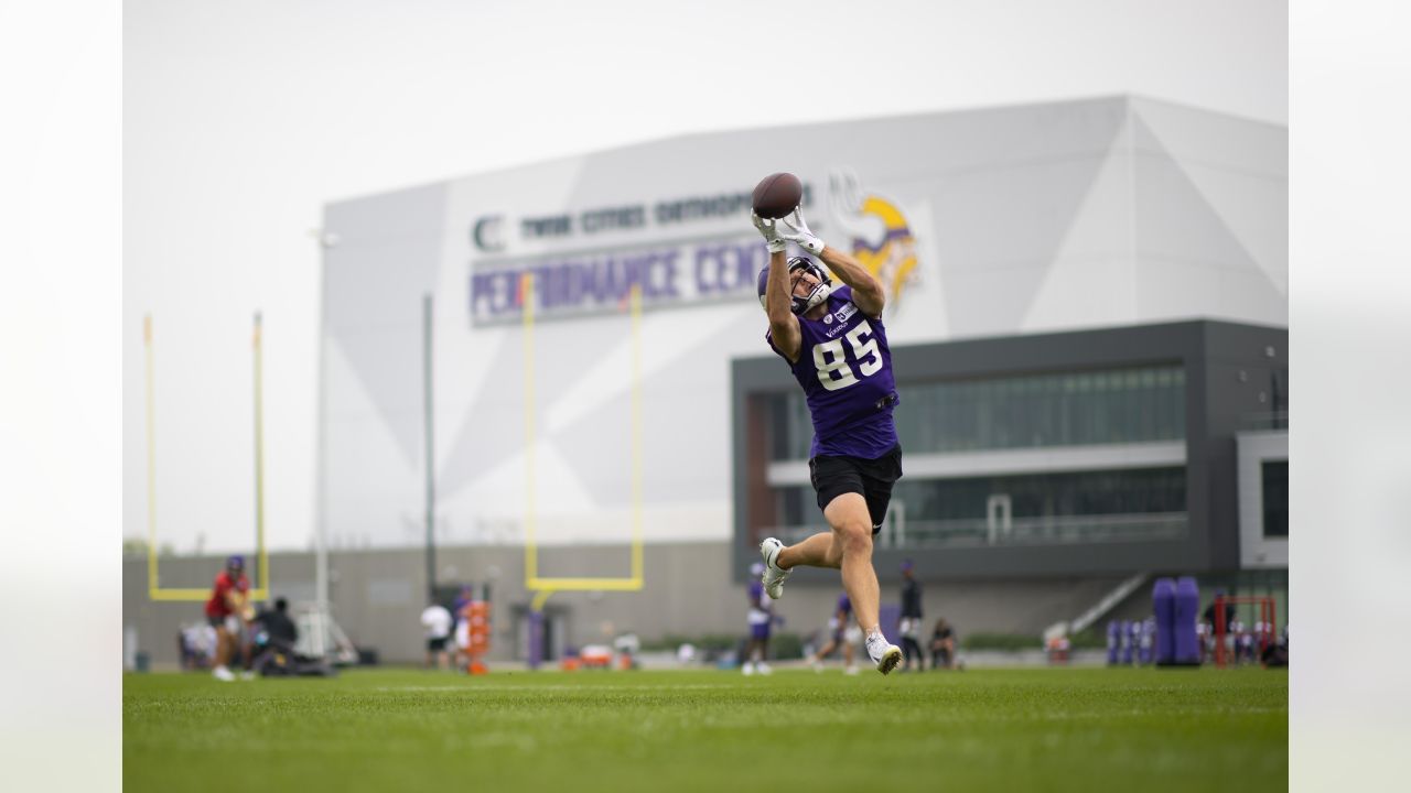 Tight end Irv Smith Jr. practicing with Vikings again after two-month  absence