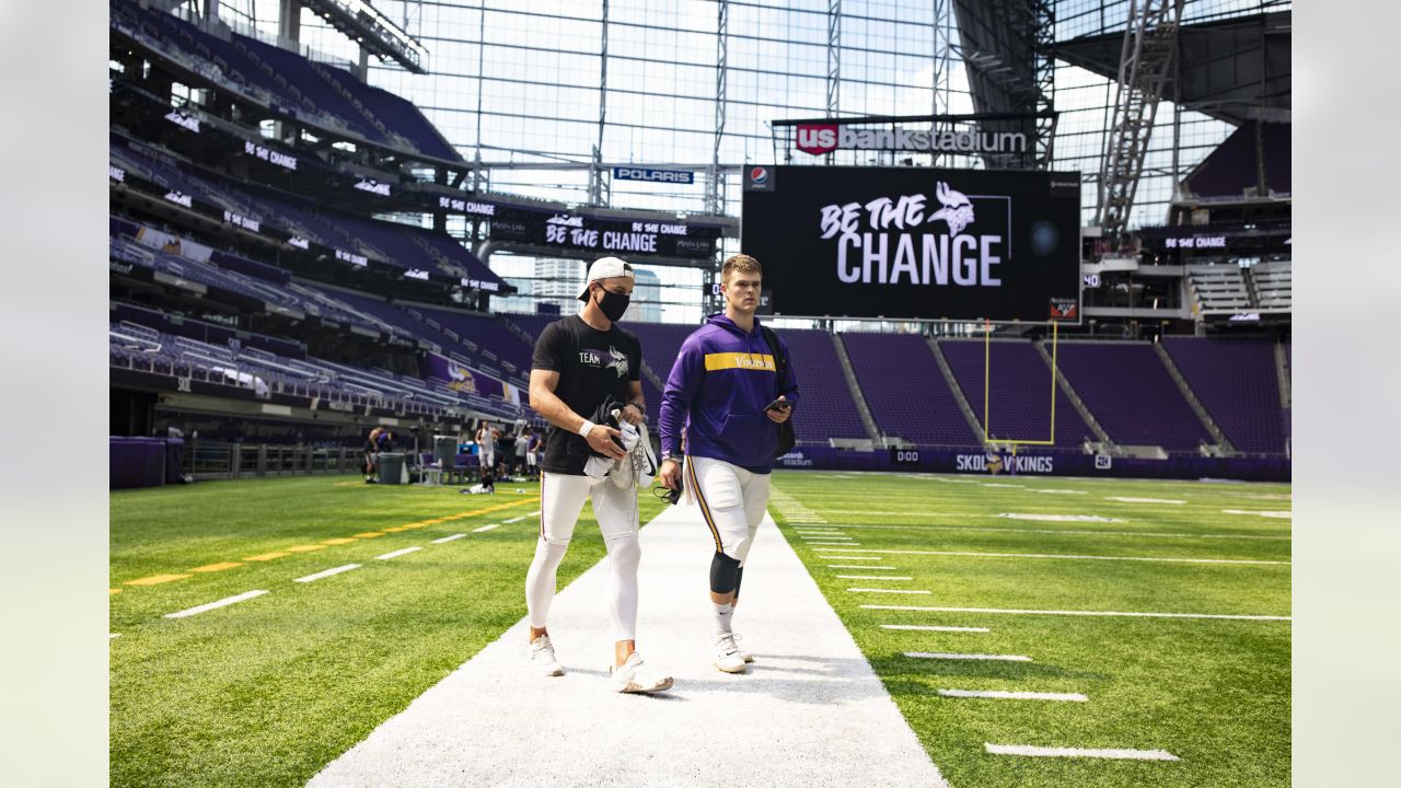 People who get the vaccine outside US Bank Stadium Saturday could win Vikings  tickets - Sports Illustrated Minnesota Sports, News, Analysis, and More