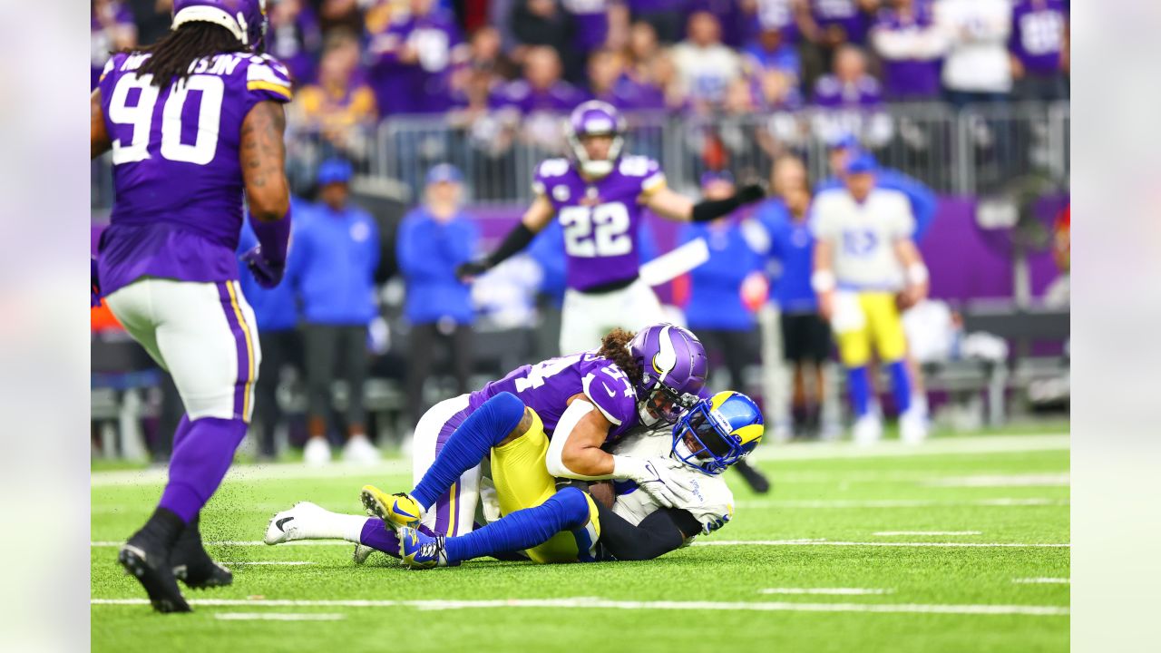 Vikings lacked energy early Sunday, now lacking playoff spot