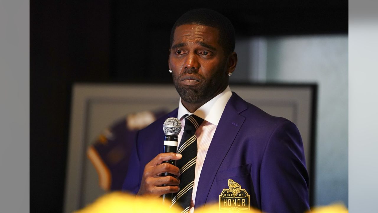 Vikings to induct Randy Moss, Ahmad Rashad into ring of honor – The Denver  Post