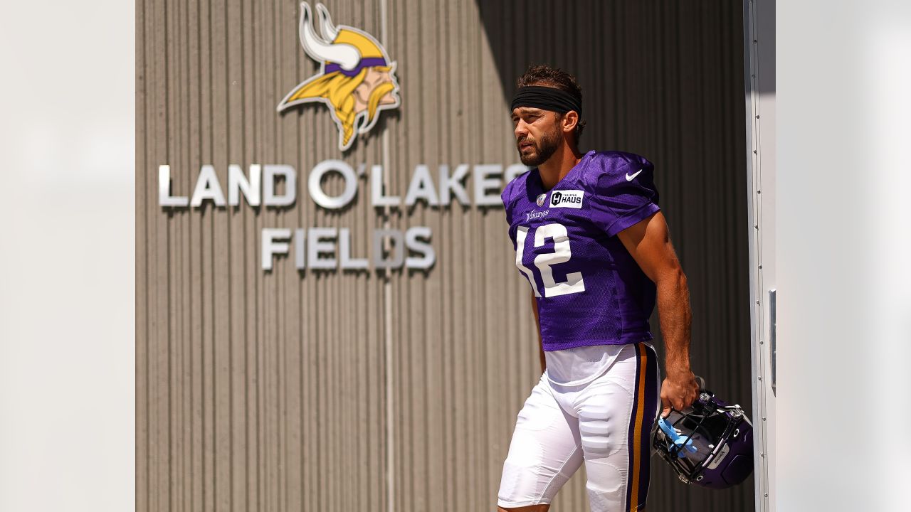 Mike Zimmer Disapproves of Vikings Rookie QB Kellen Mond