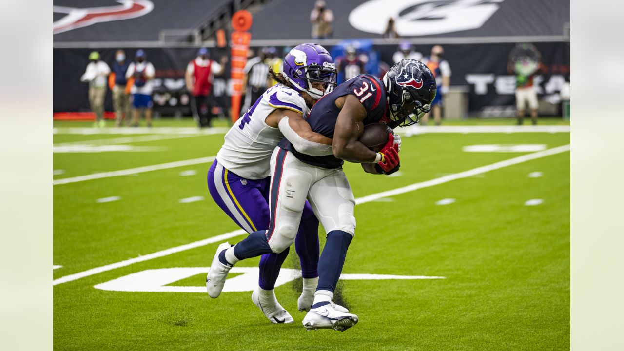 Pro Football Focus Hates on Eric Kendricks' Phenomenal Game vs