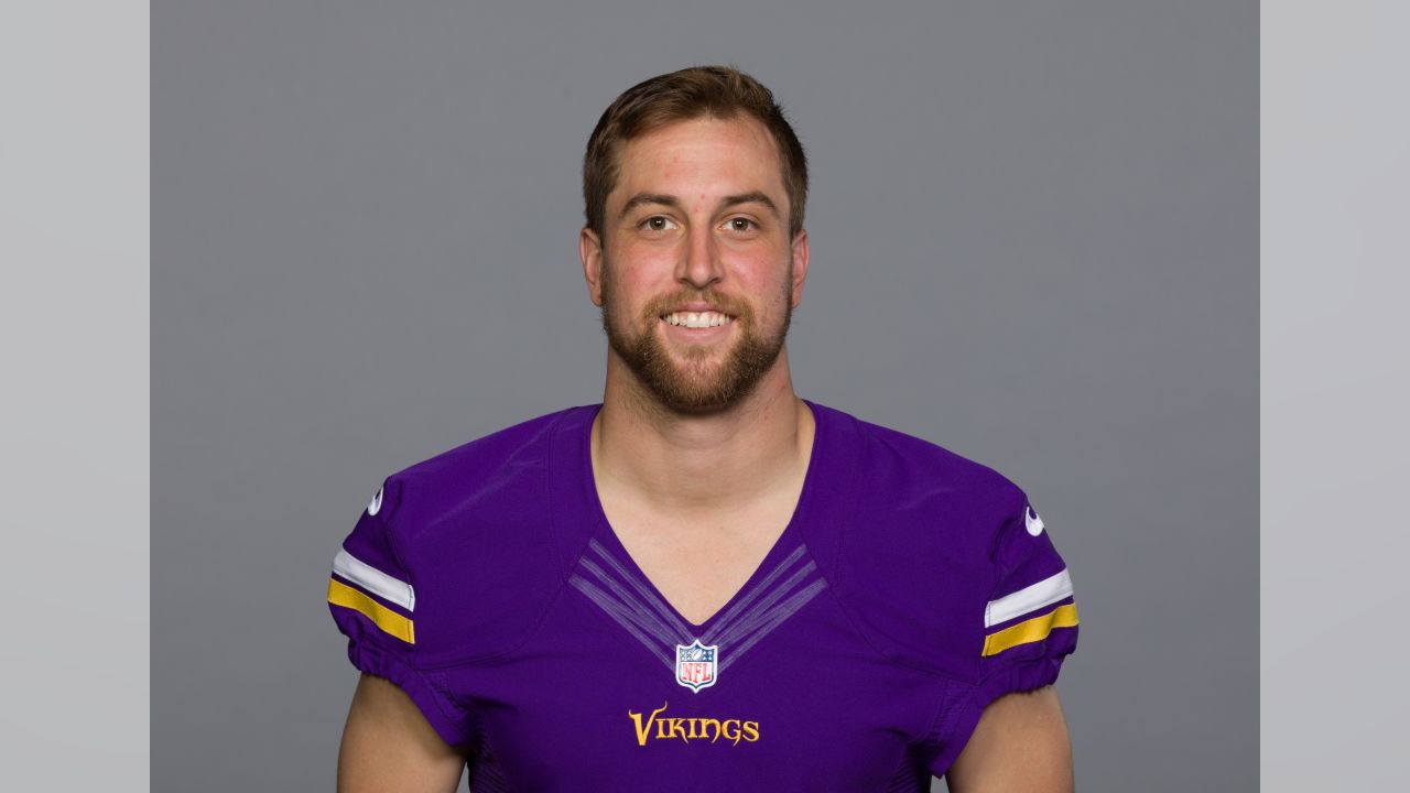 : Adam Thielen Minnesota Vikings #19 Purple Youth Home Player  Jersey : Sports & Outdoors