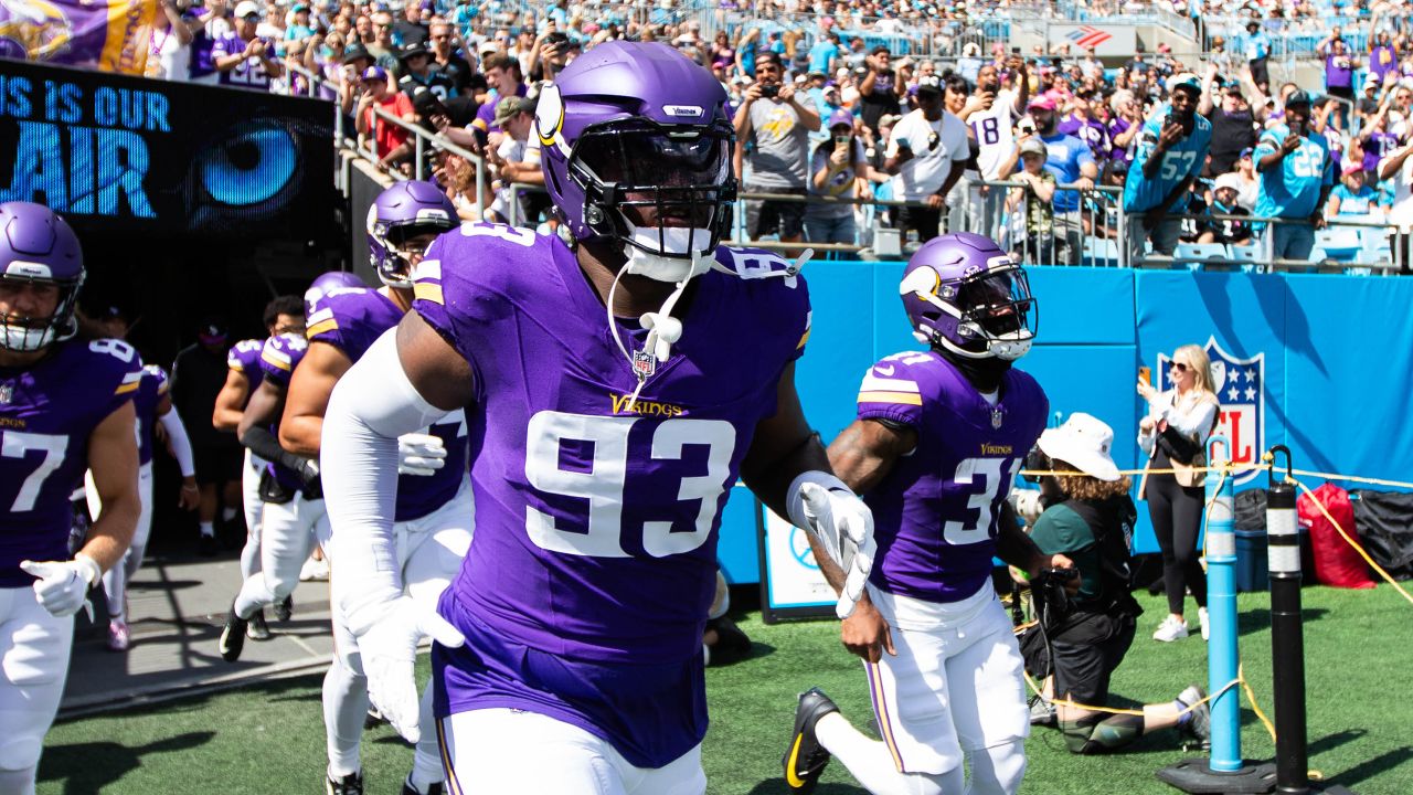 Vikings announce official 53-man roster; draft pick DeWayne McBride waived