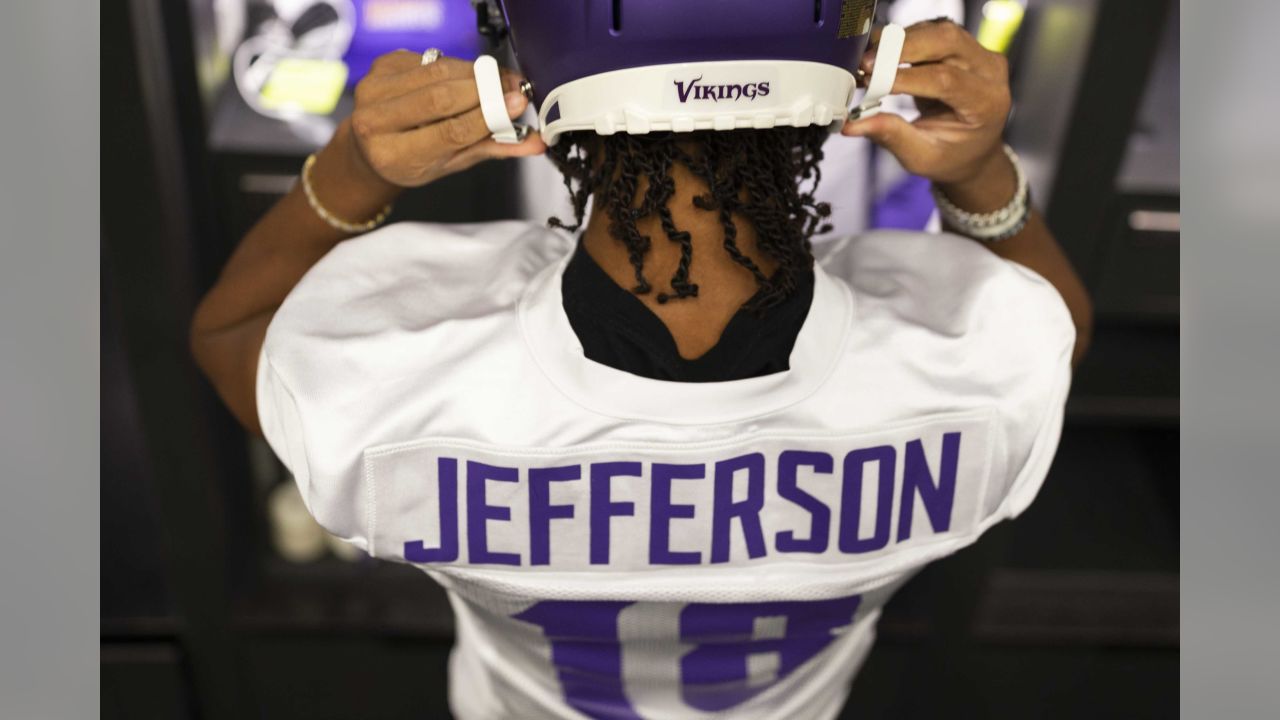 Minnesota Vikings wide receiver Justin Jefferson wears a shirt