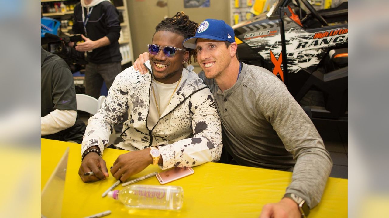 Teen Battling Cancer Inspires Vikings Stefon Diggs, Adam Thielen