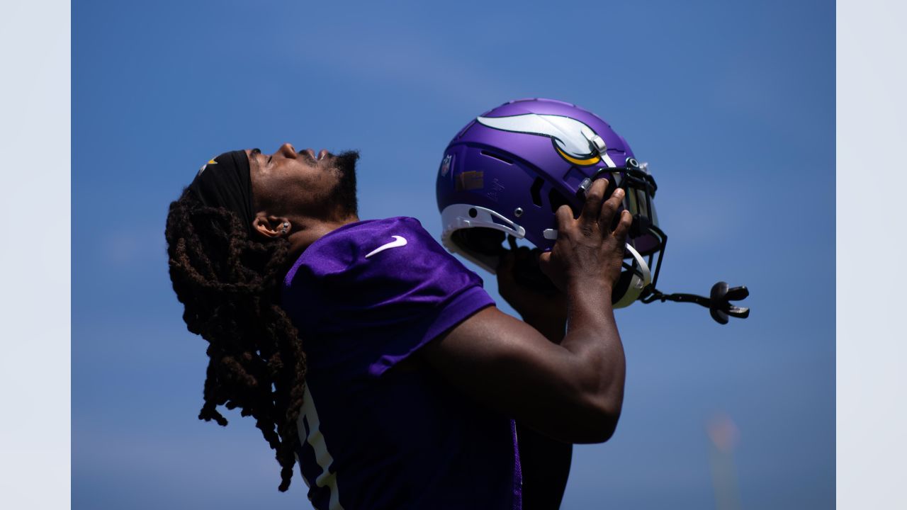 Vikings try to 'live in today and tomorrow' this offseason