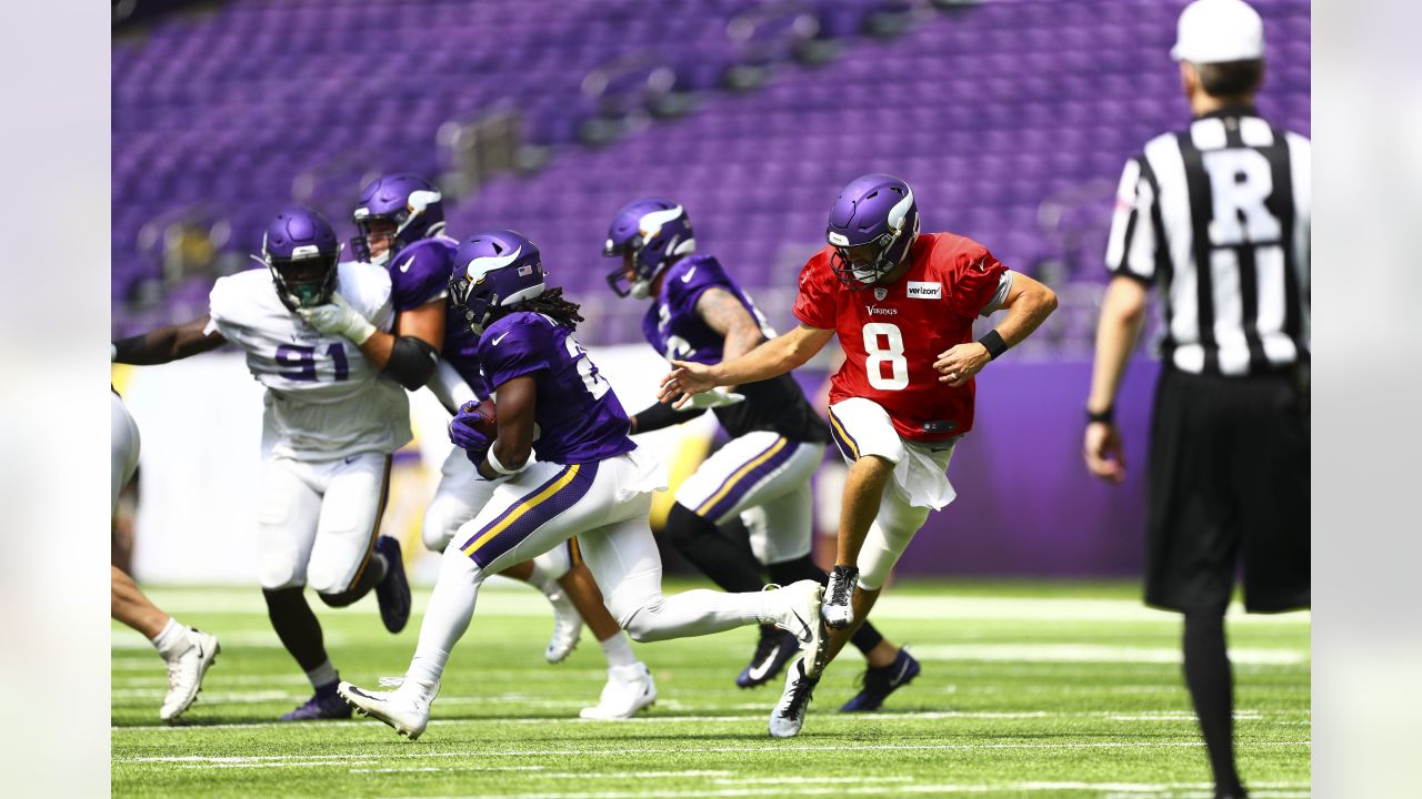 Minnesota Vikings' wide receiver Adam Thielen throws the ball during  warm-up before during the International Series NFL match at Twickenham,  London. PRESS ASSOCIATION Photo. Picture date: Sunday October 29, 2017. See  PA