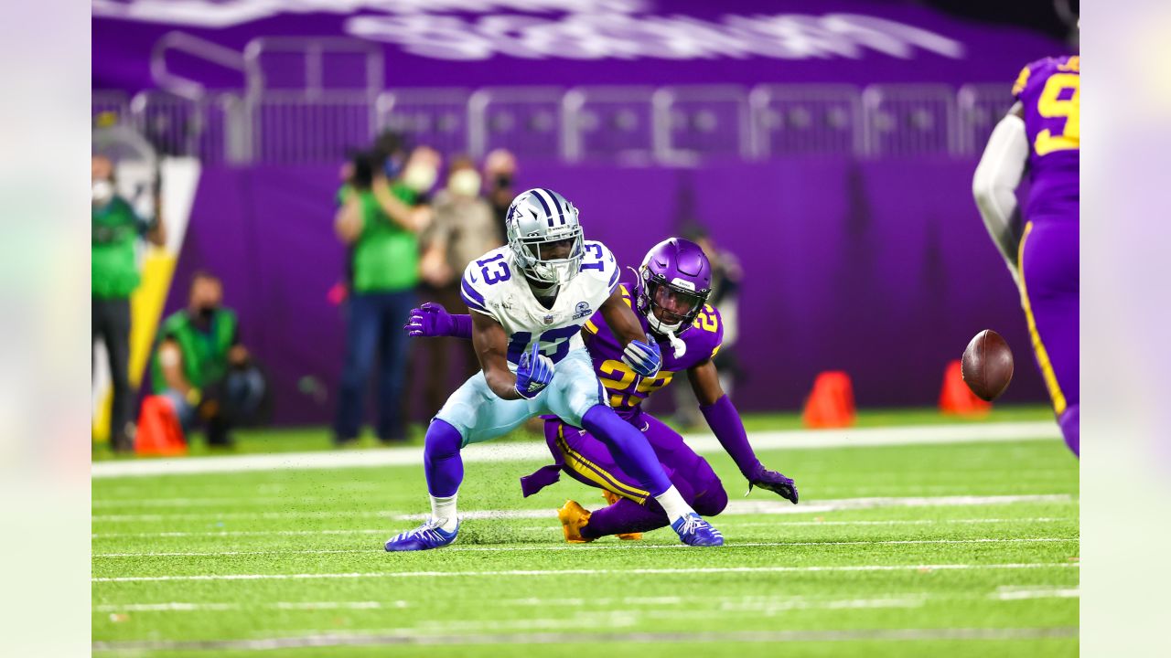 Official the Vingkings Abbey Road Kirk Cousins Adam Thielen Dalvin