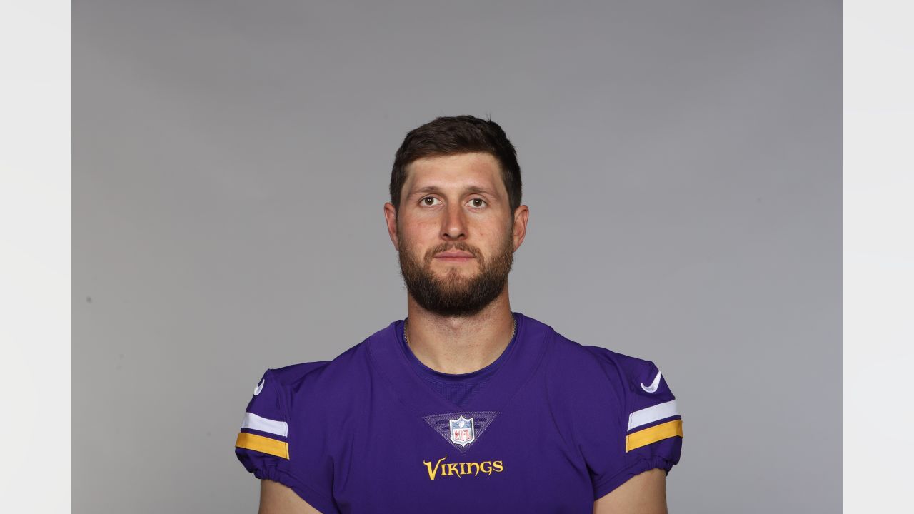 Vikings Sign OL Bobby Evans 