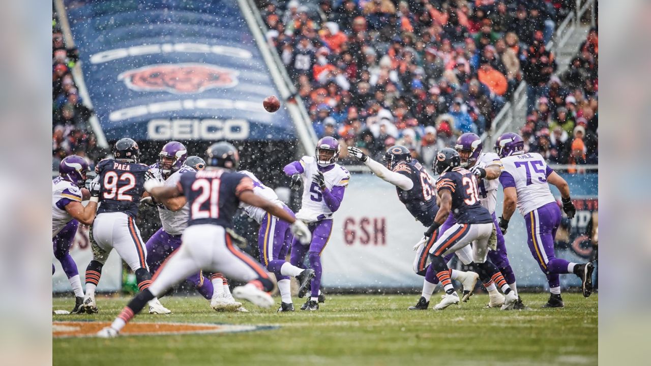 CHICAGO BEARS VS Minnesota Vikings Game day Program 1/8/2023 Sanborn,  Fields