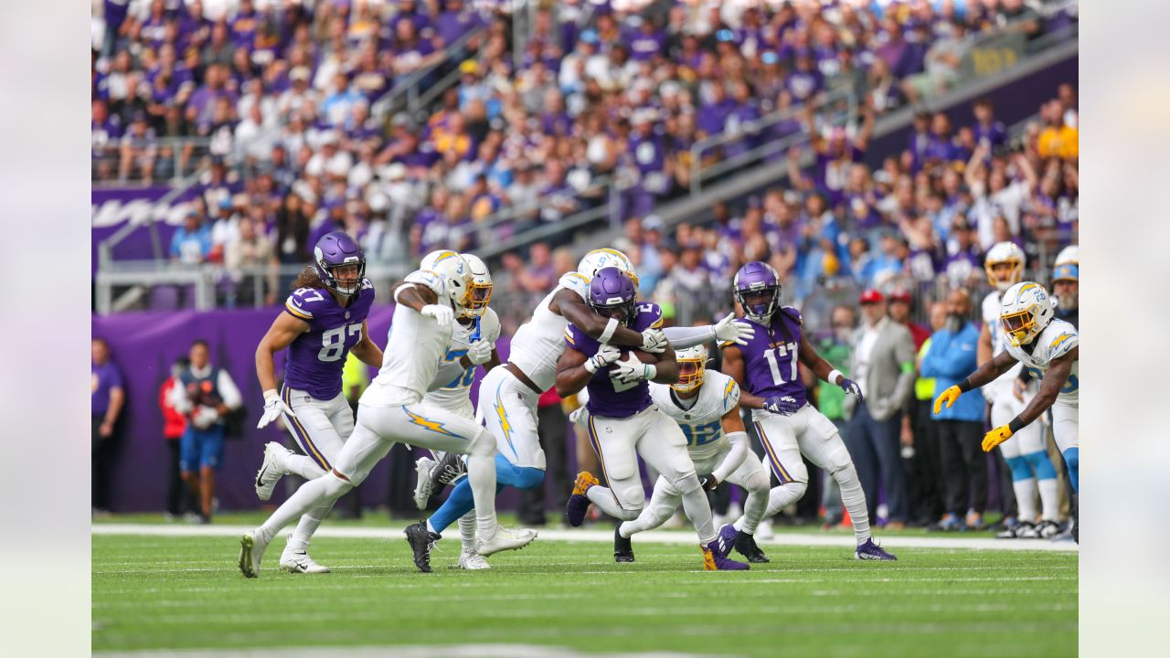 Gallery: Vikings fall to Chargers