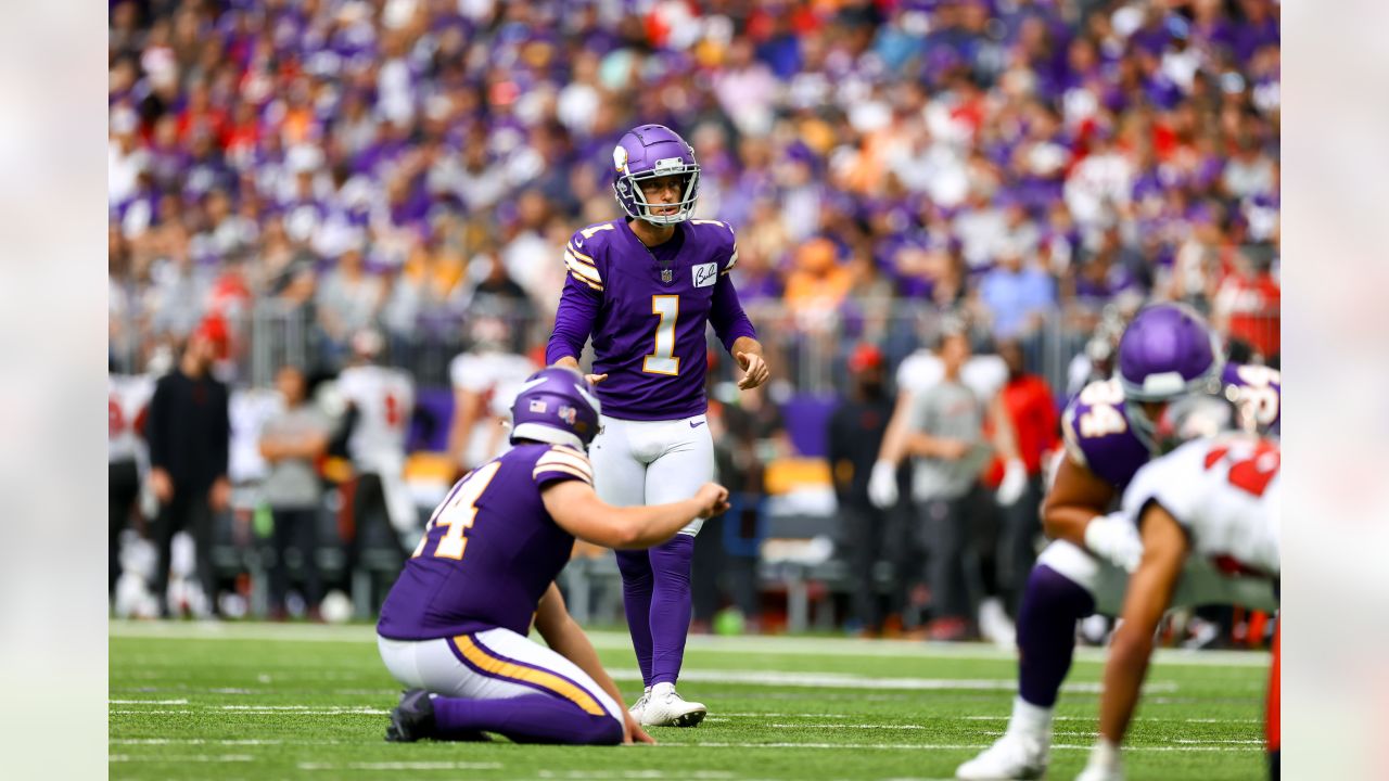 Minnesota Vikings snap counts from week 1 loss vs Buccaneers