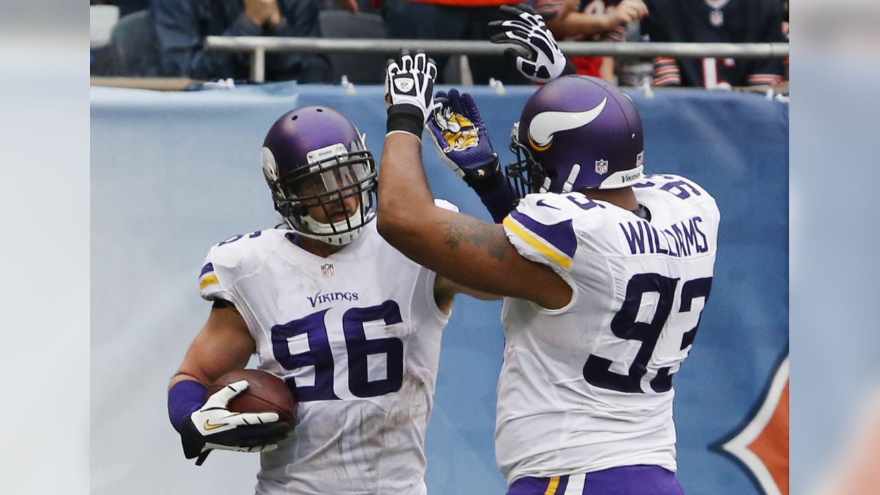 Brian Robison takes hefty pay cut to come back to the Vikings - Daily  Norseman