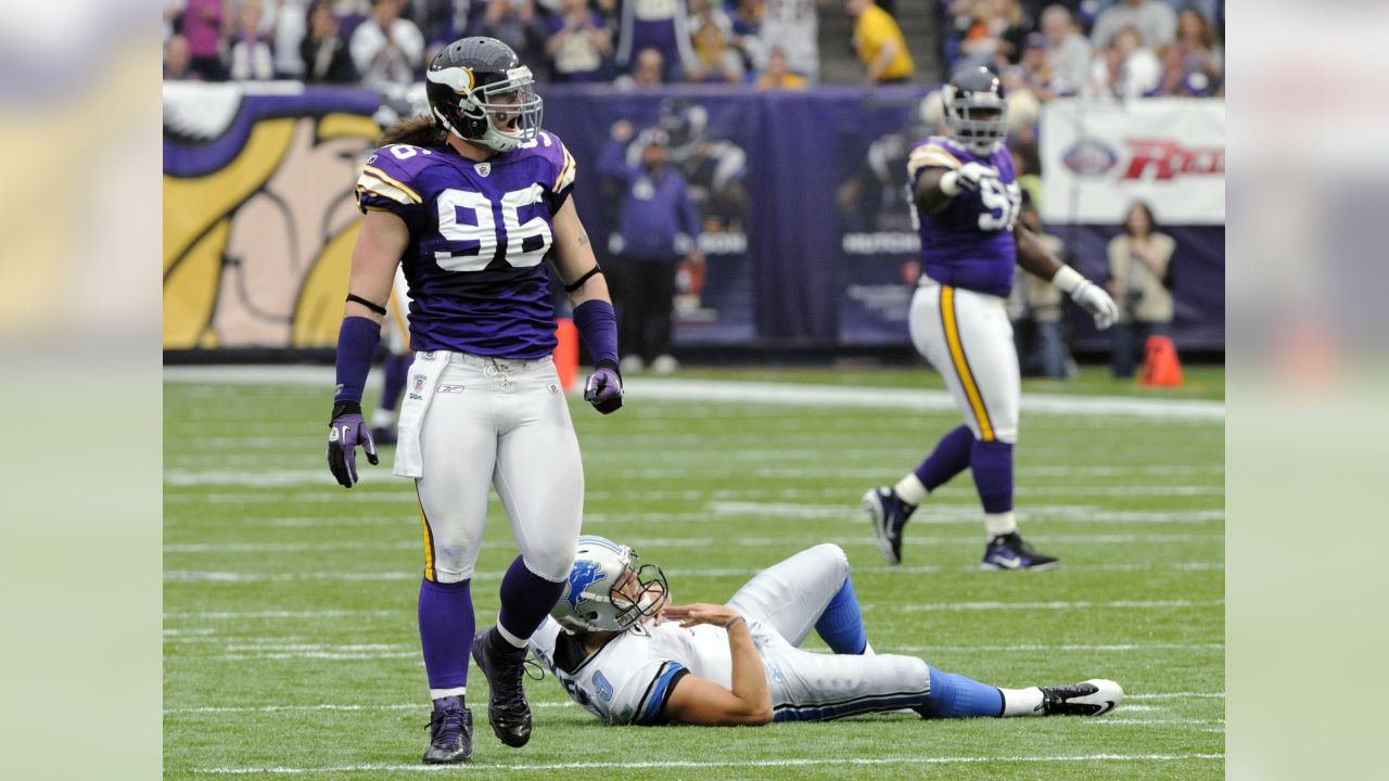 Minnesota Vikings - Brian Robison has moved into the top 10 in #Vikings  history with 53.5 career sacks.