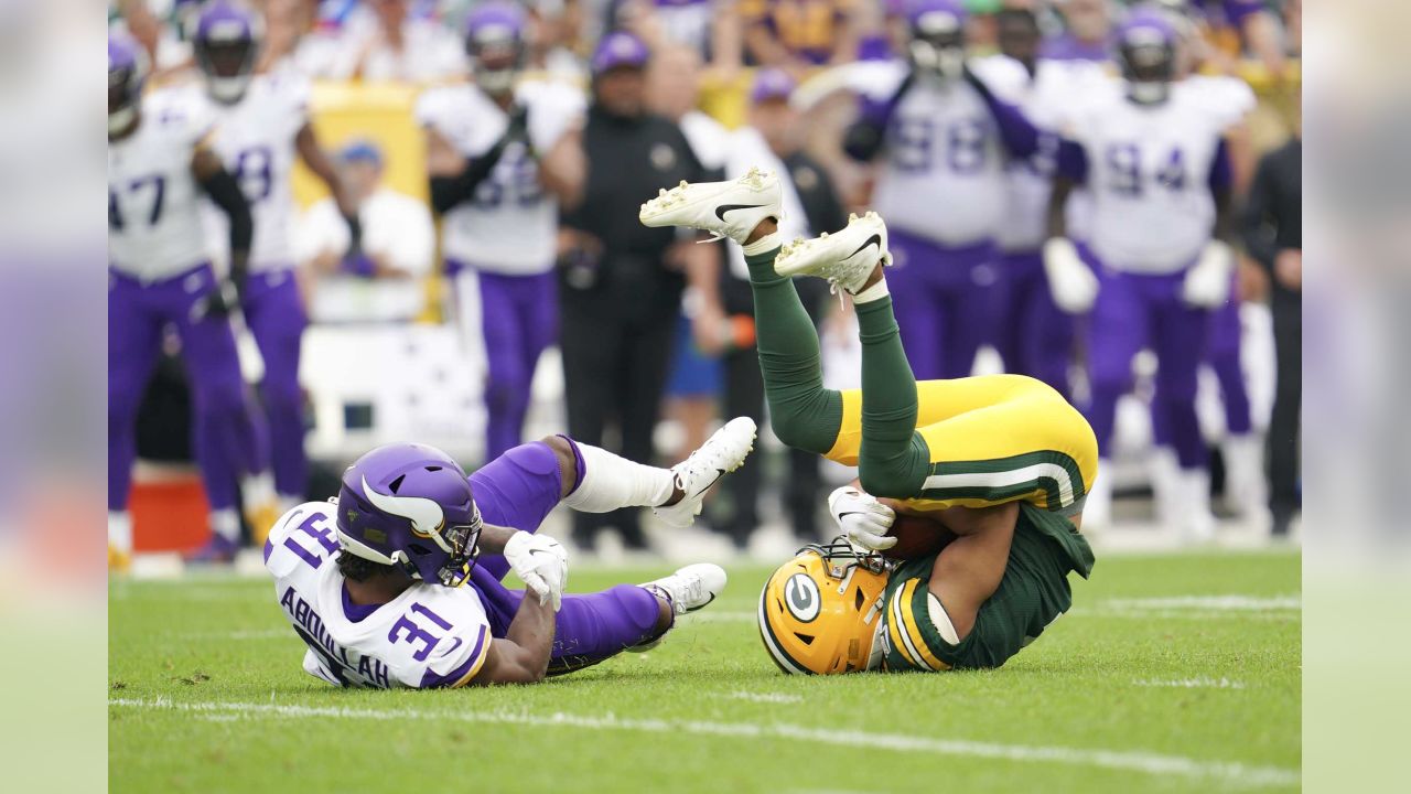 Here's how experts saw the offensive pass interference call on the Vikings  against Packers