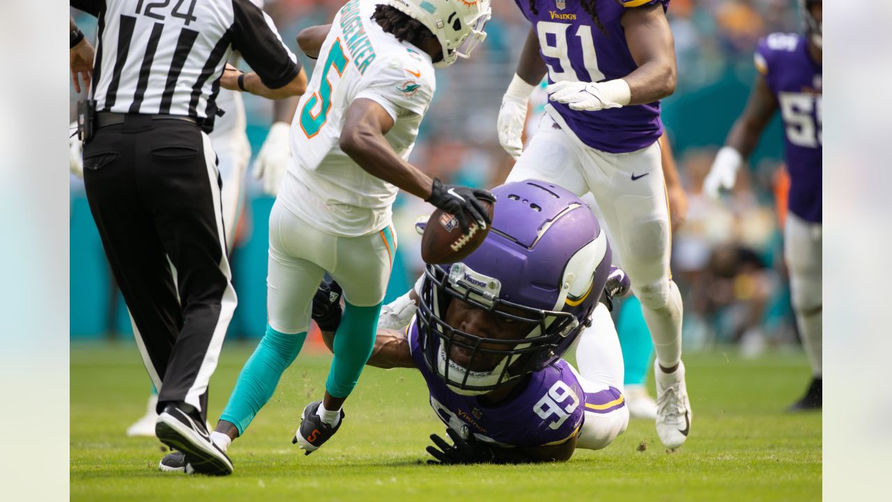 Cook's late touchdown ices Vikings' 24-16 win over Dolphins