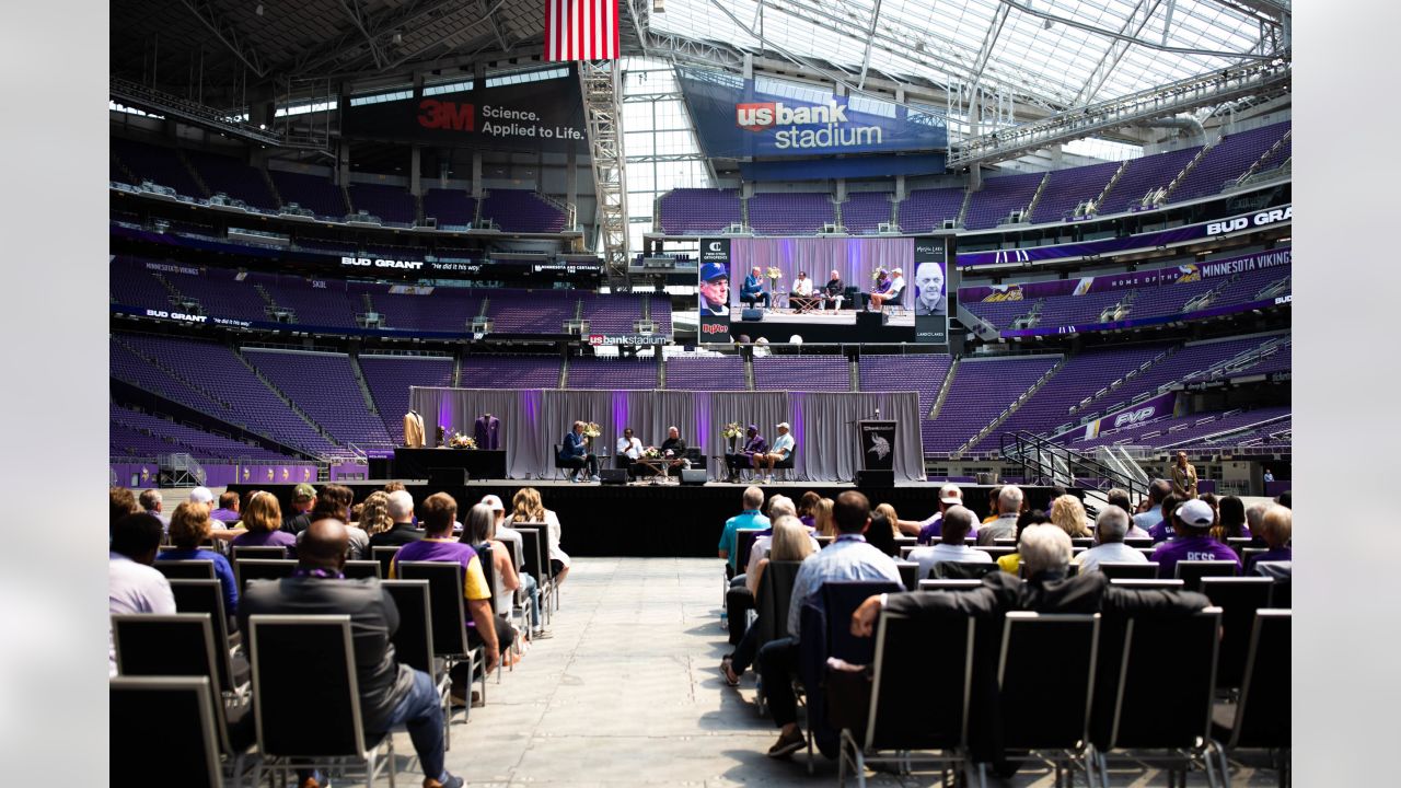 Minnesota Vikings Remembering Bud Grant Memorial Program 5/21/23 US Bank  Stadium